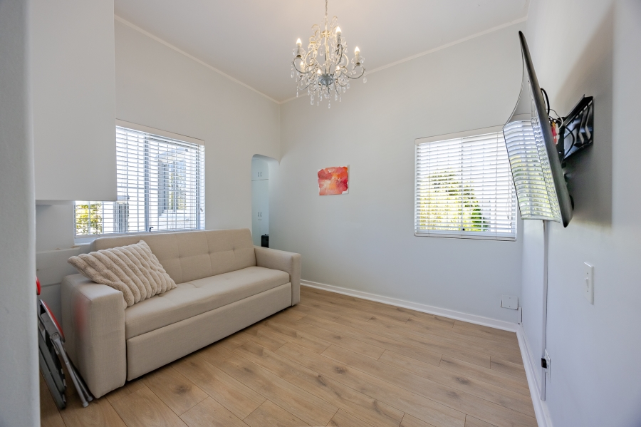 3 Bedroom Property for Sale in Kenilworth Upper Western Cape